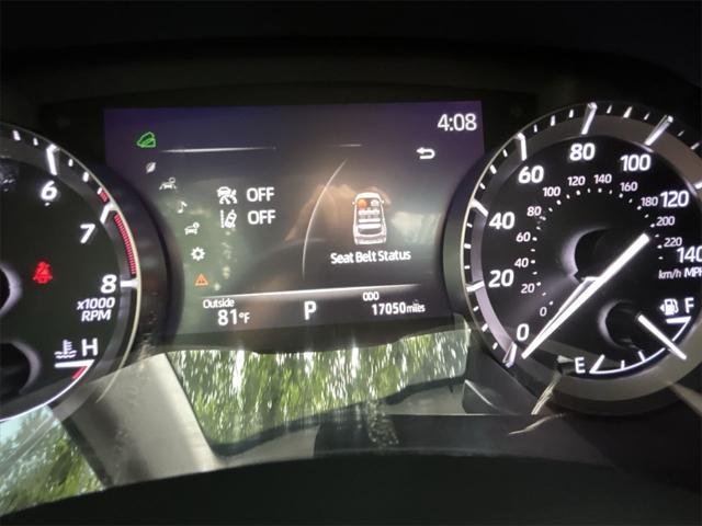 used 2022 Toyota Highlander car, priced at $37,595