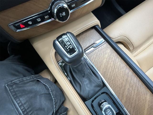 used 2018 Volvo XC90 car, priced at $27,595