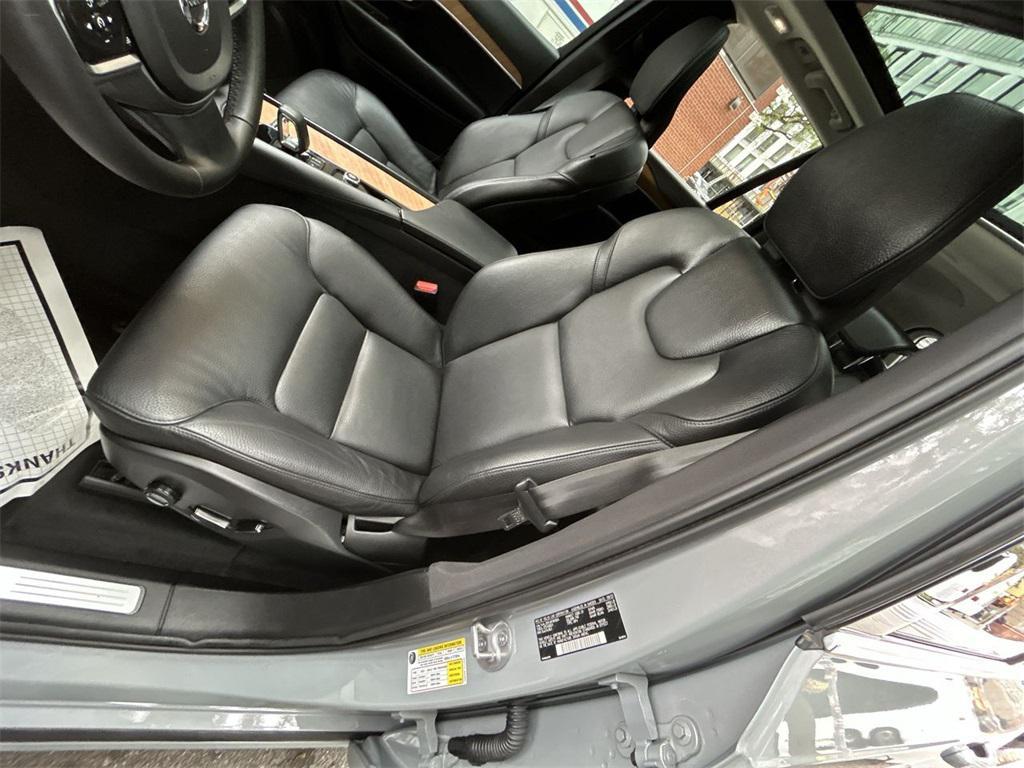 used 2024 Volvo XC90 car, priced at $43,745