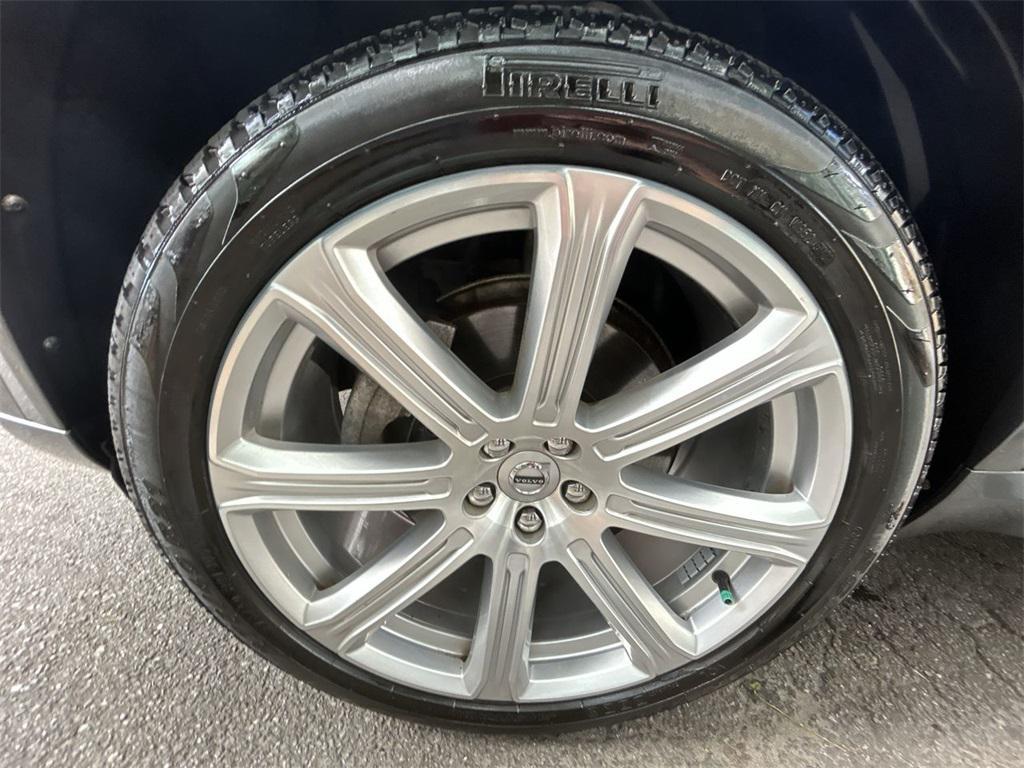 used 2018 Volvo XC90 car, priced at $25,994