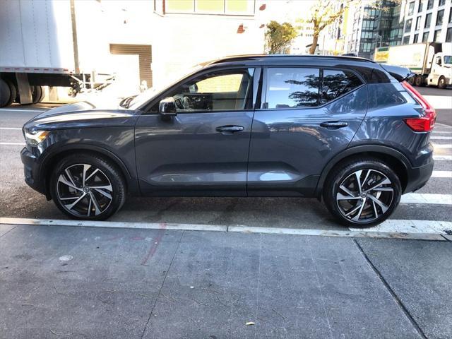 used 2022 Volvo XC40 car, priced at $33,195