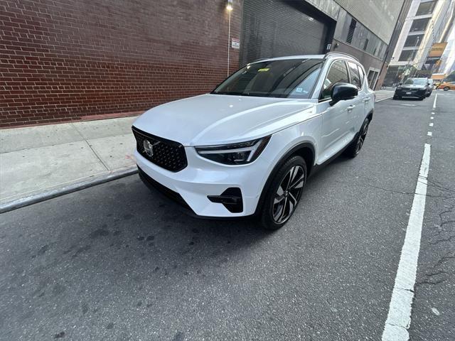 used 2023 Volvo XC40 car, priced at $37,295