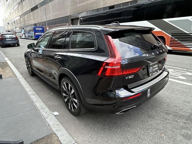 used 2022 Volvo V60 Cross Country car, priced at $37,995