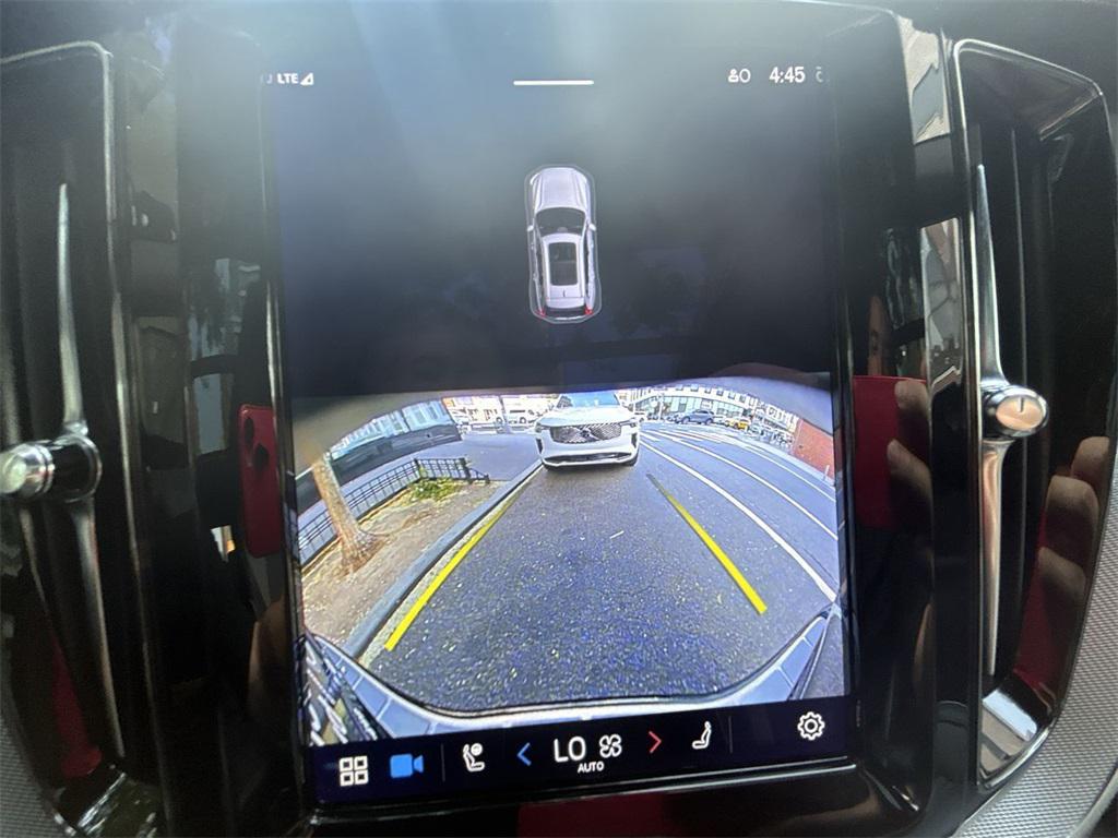 used 2022 Volvo XC60 car, priced at $42,995