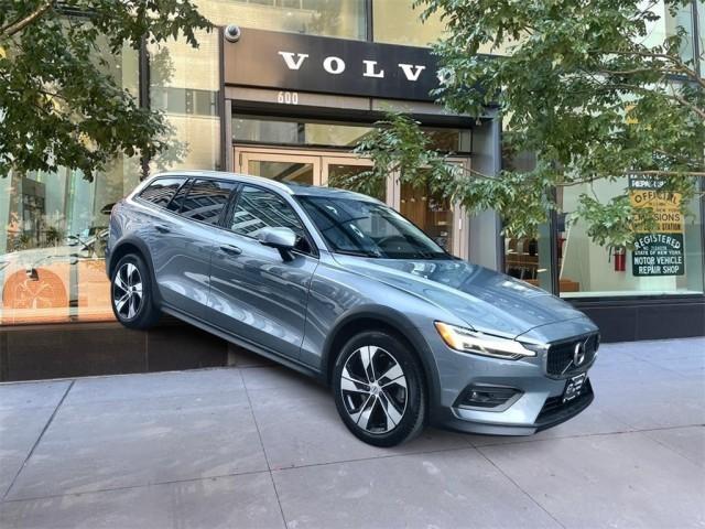 used 2022 Volvo V60 Cross Country car, priced at $39,998