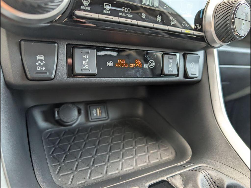 new 2025 Toyota RAV4 car, priced at $39,653