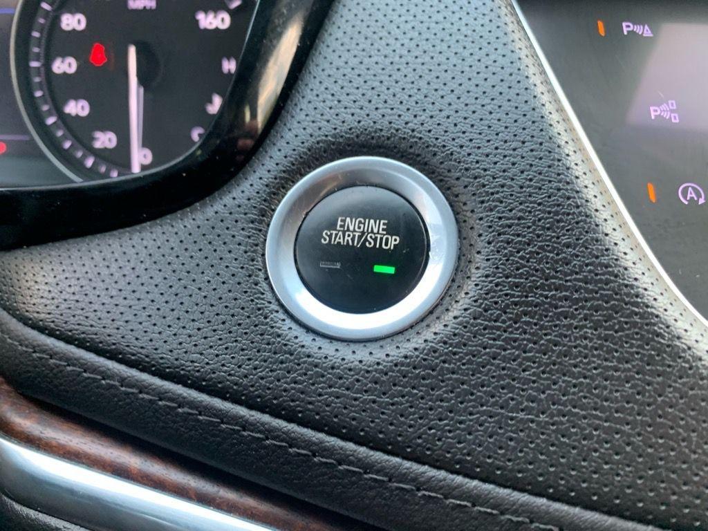used 2020 Cadillac XT5 car, priced at $19,615