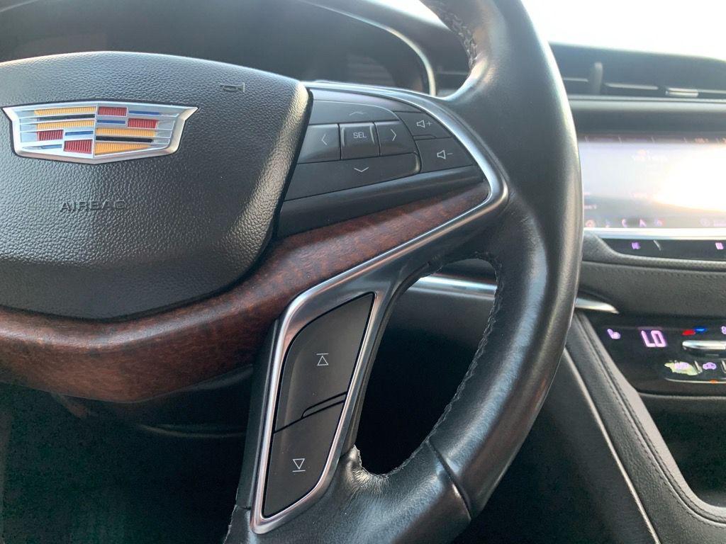 used 2020 Cadillac XT5 car, priced at $19,615