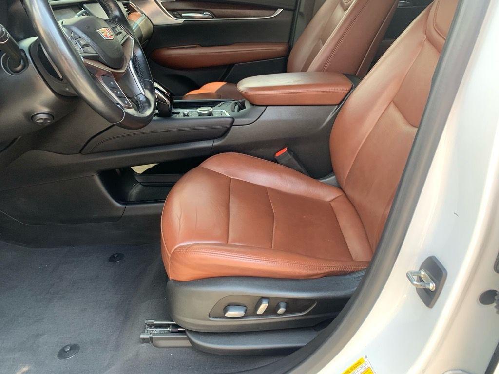 used 2020 Cadillac XT5 car, priced at $19,615