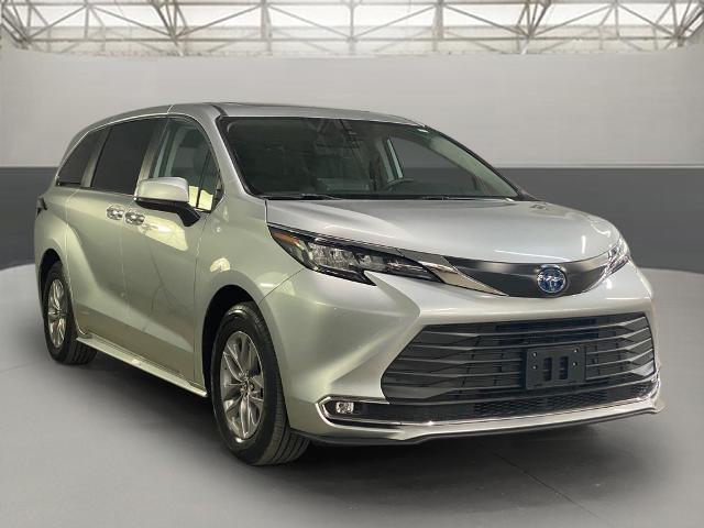 used 2022 Toyota Sienna car, priced at $44,950