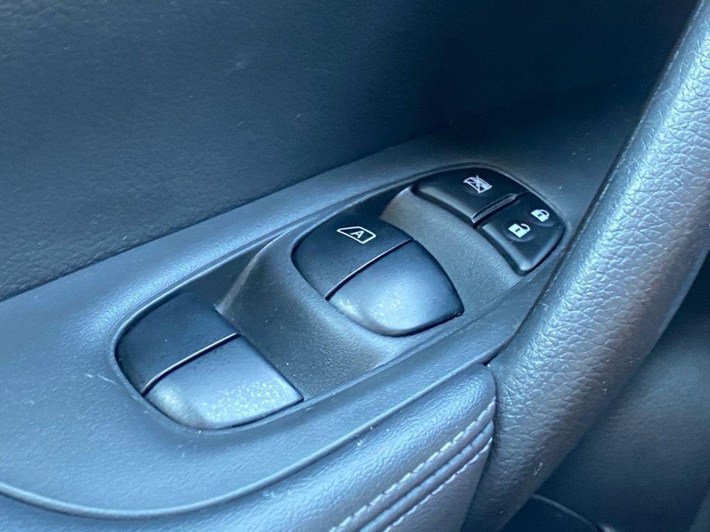 used 2018 Nissan Rogue car, priced at $16,625