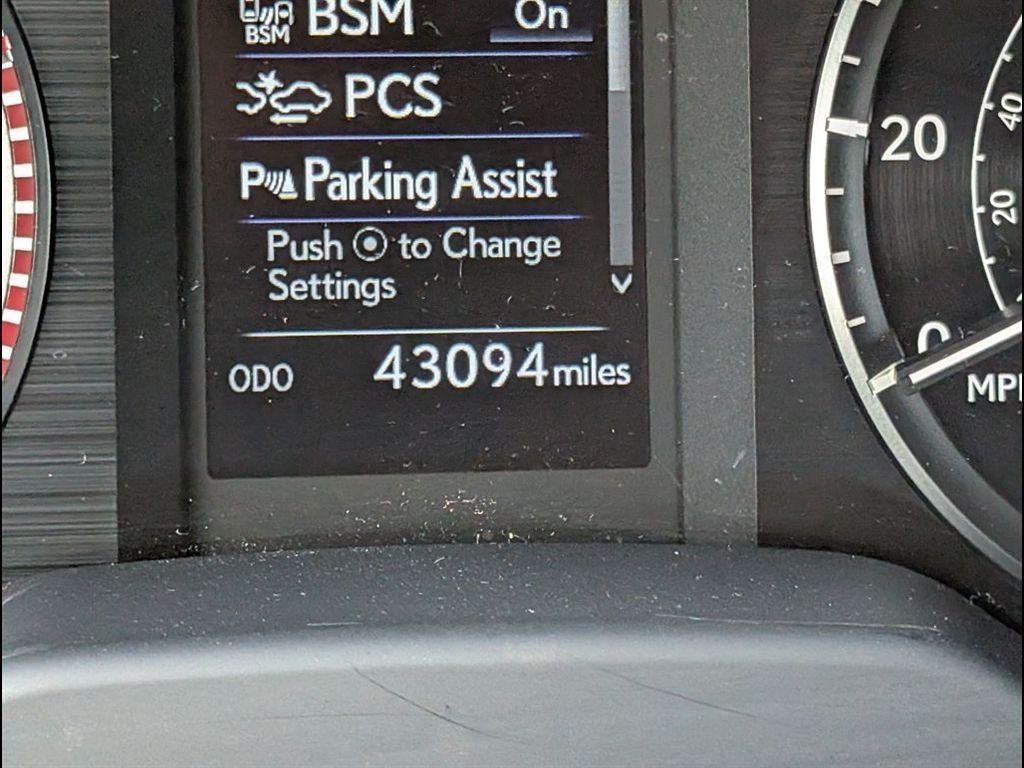 used 2022 Lexus GX 460 car, priced at $49,677