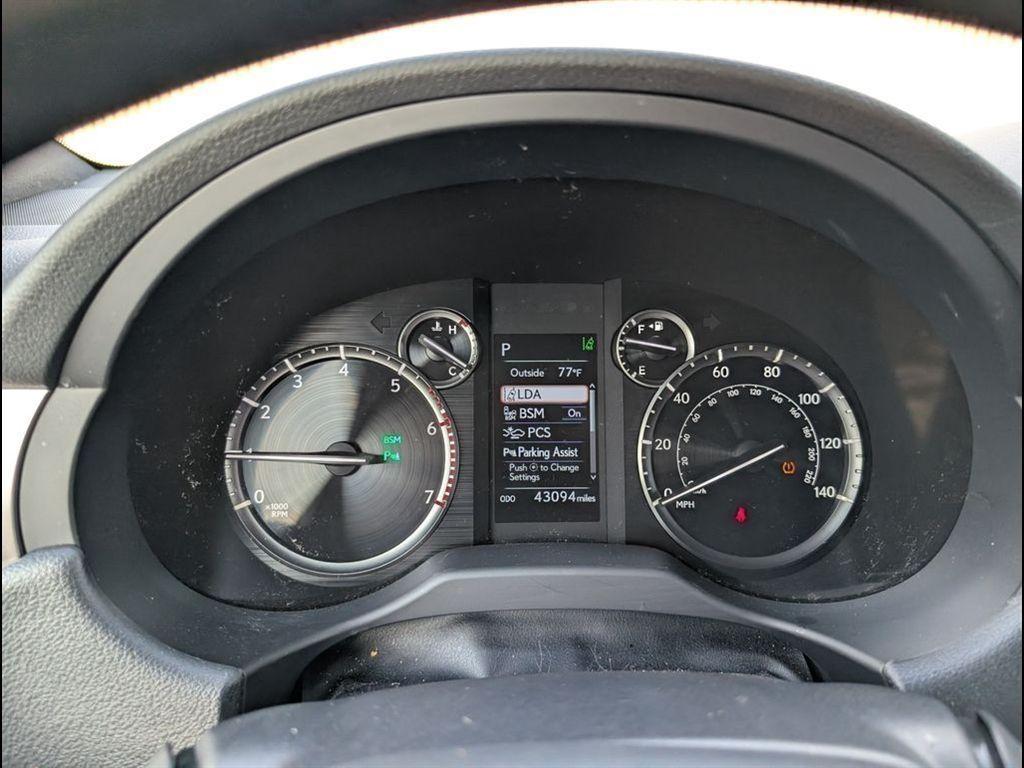 used 2022 Lexus GX 460 car, priced at $49,677