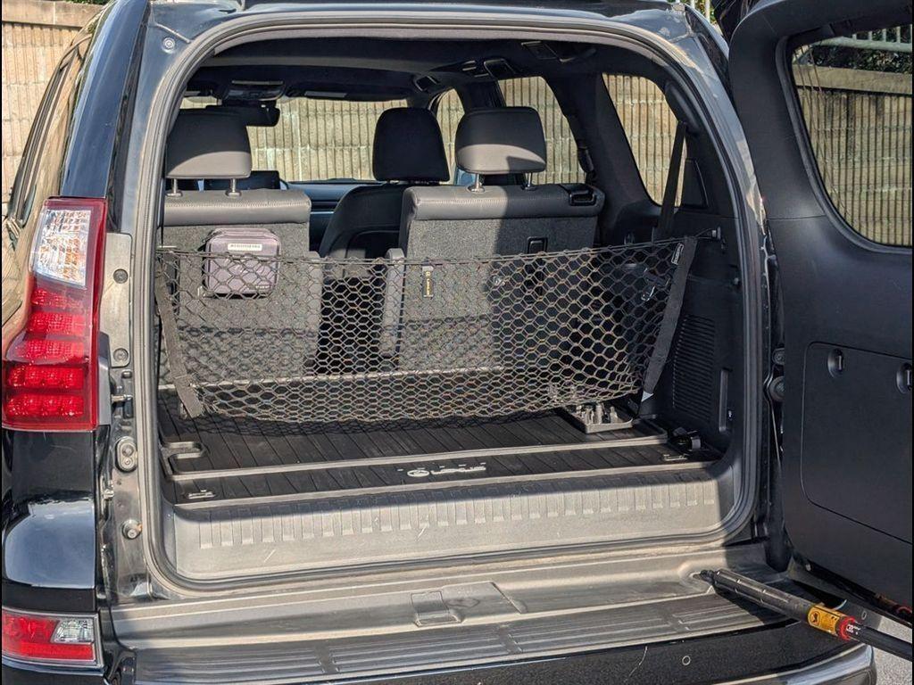 used 2022 Lexus GX 460 car, priced at $49,677