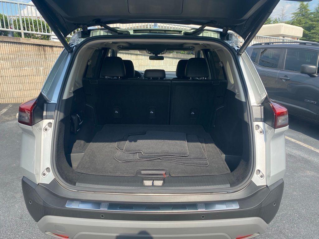 used 2022 Nissan Rogue car, priced at $24,999