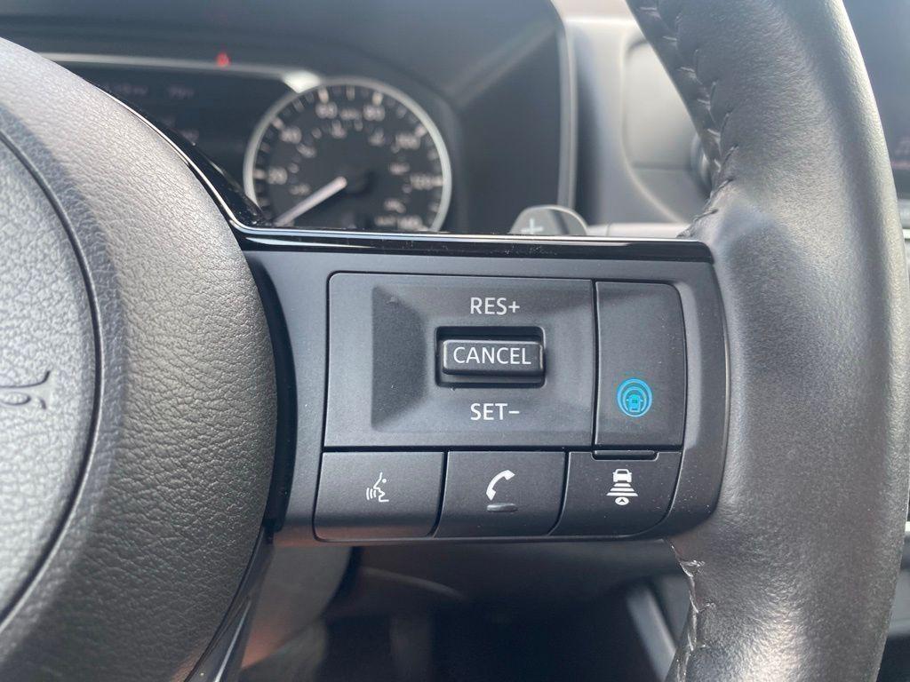 used 2022 Nissan Rogue car, priced at $24,999