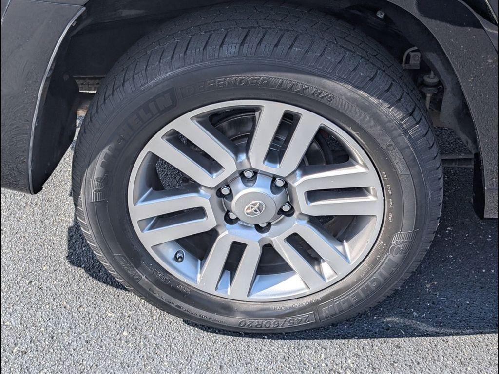 used 2013 Toyota 4Runner car, priced at $20,689