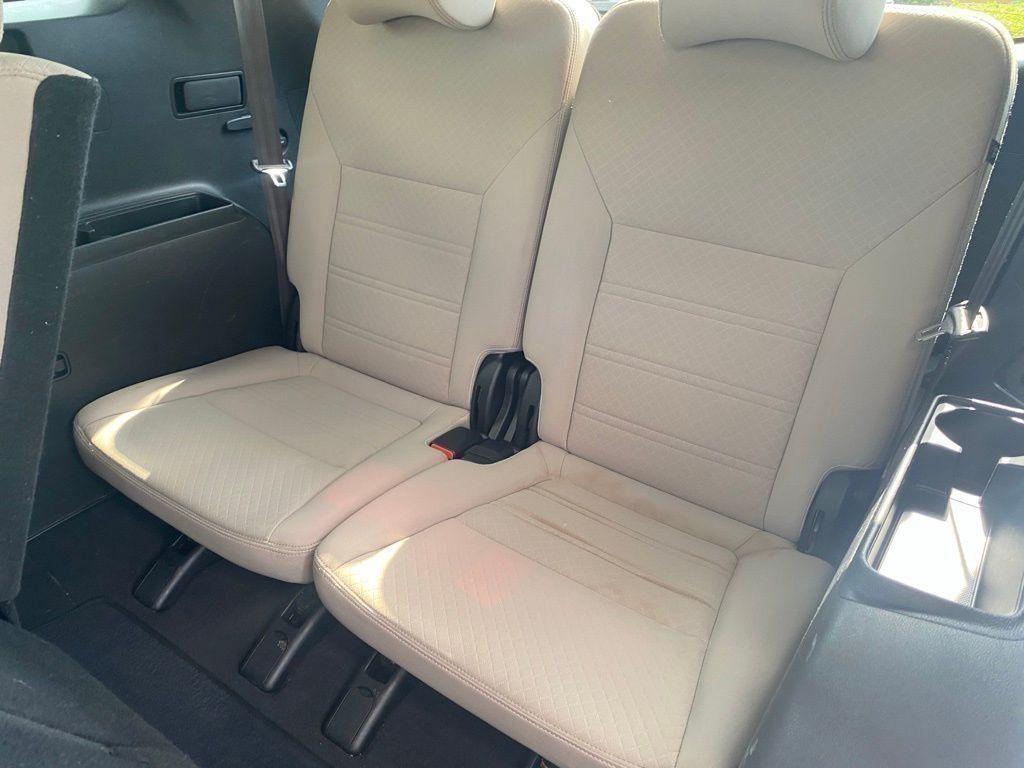 used 2018 Kia Sorento car, priced at $9,802