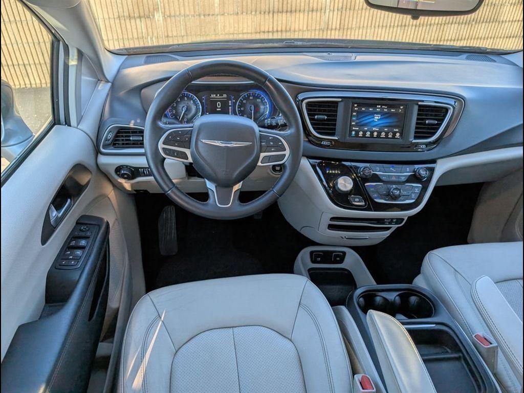 used 2018 Chrysler Pacifica car, priced at $12,994