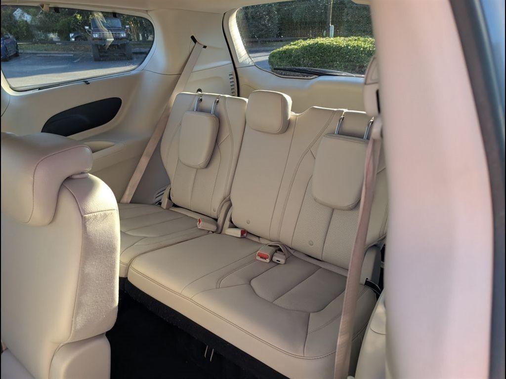 used 2018 Chrysler Pacifica car, priced at $12,994