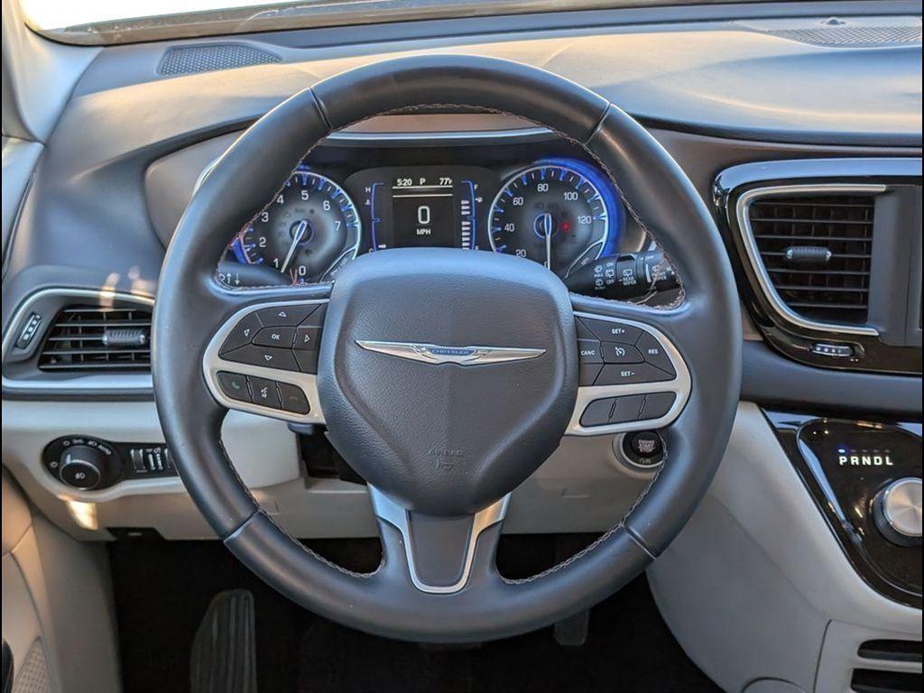 used 2018 Chrysler Pacifica car, priced at $12,994