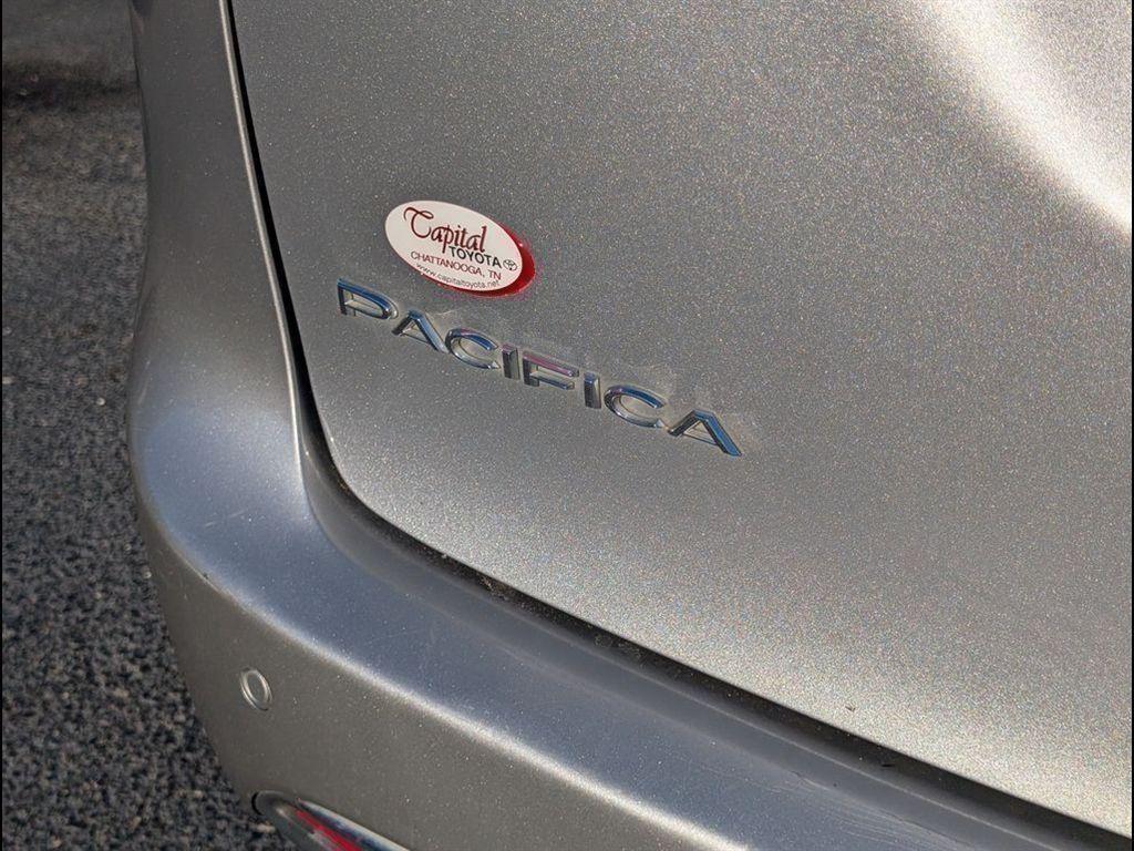 used 2018 Chrysler Pacifica car, priced at $12,994