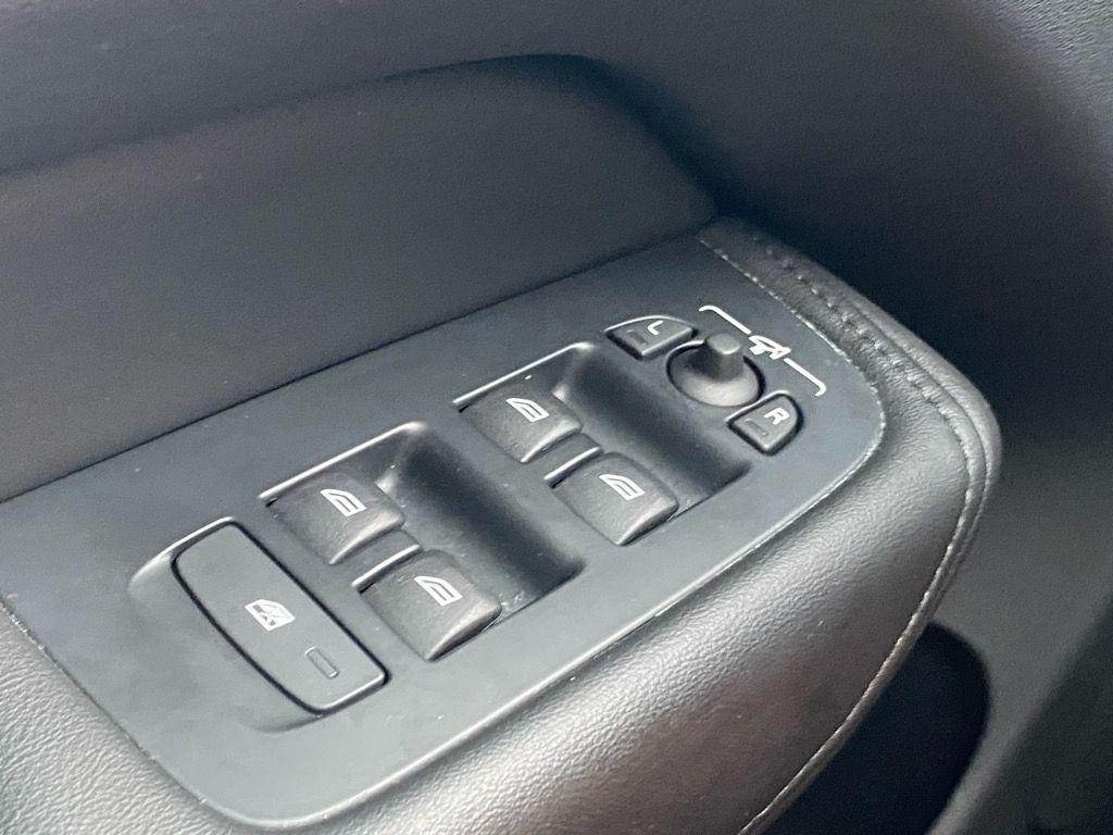 used 2024 Volvo XC60 car, priced at $35,874