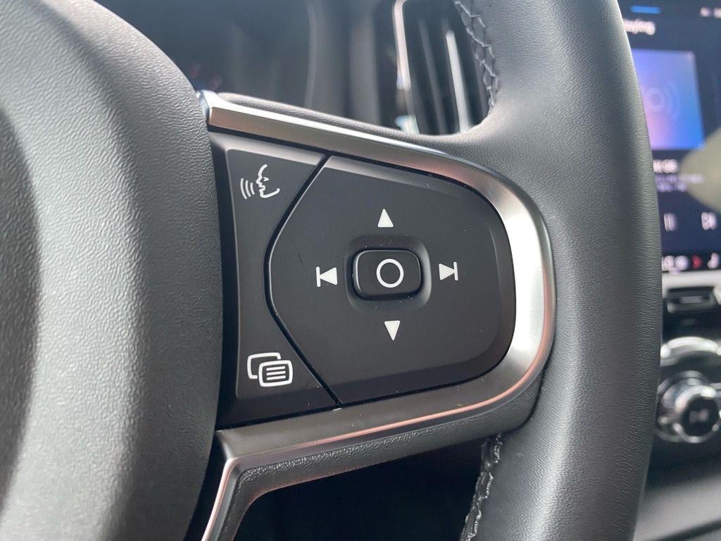 used 2024 Volvo XC60 car, priced at $35,874