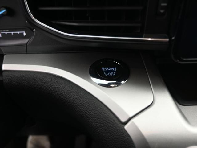 used 2022 Ford Explorer car, priced at $31,625