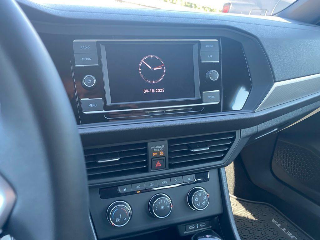 used 2024 Volkswagen Jetta car, priced at $22,625