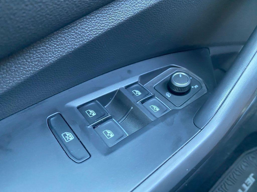 used 2024 Volkswagen Jetta car, priced at $22,625