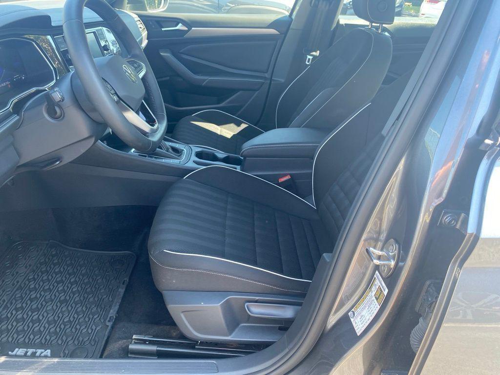 used 2024 Volkswagen Jetta car, priced at $22,625