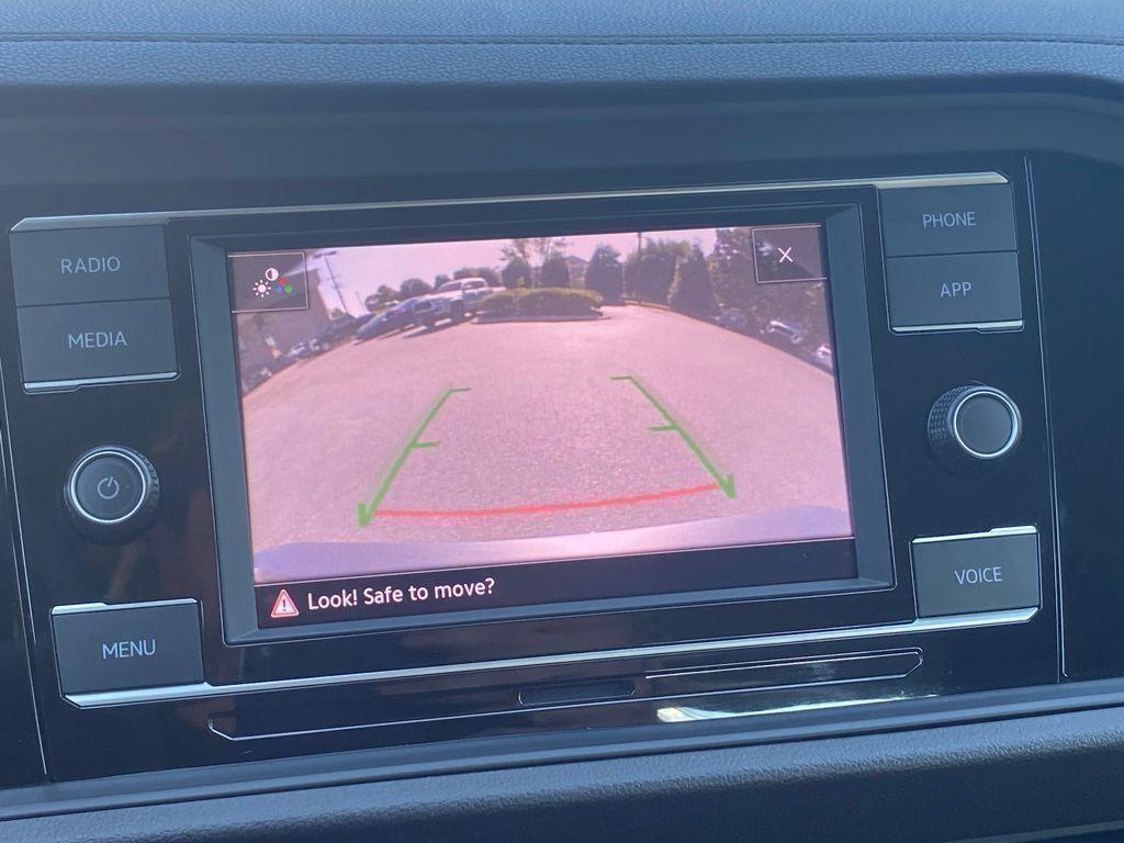 used 2024 Volkswagen Jetta car, priced at $22,625