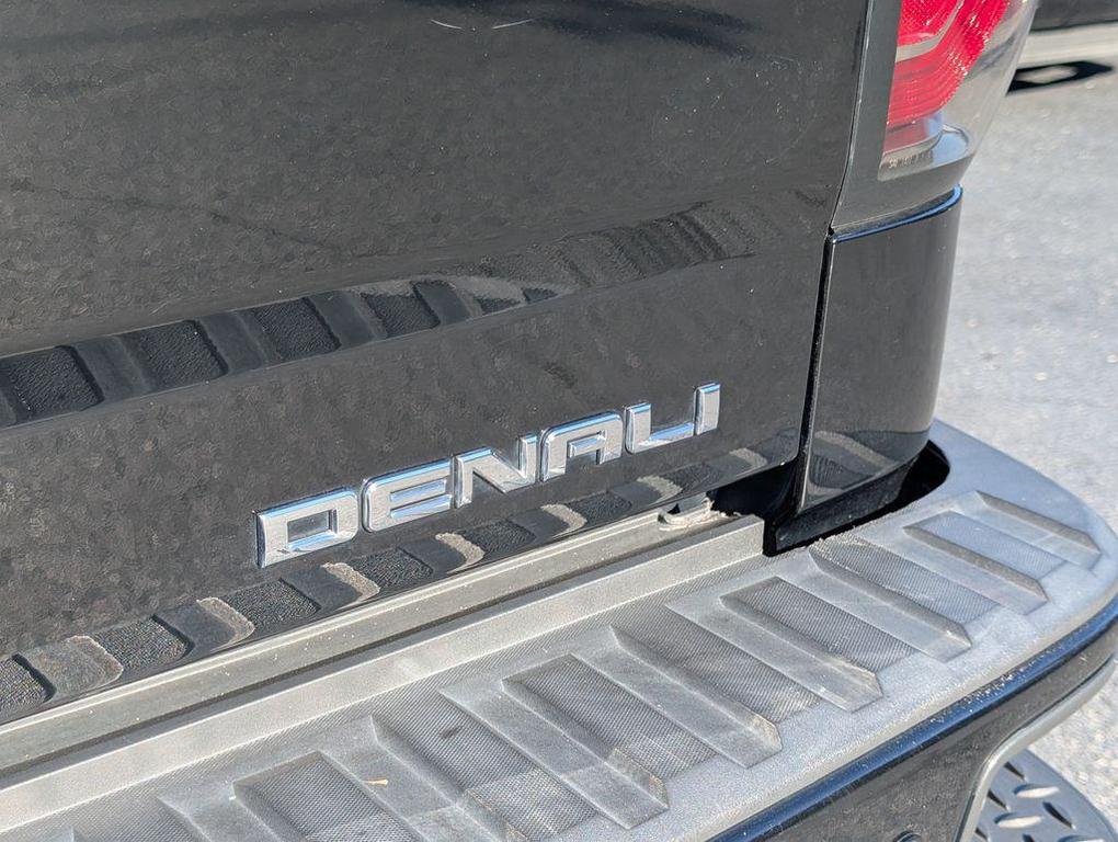 used 2017 GMC Sierra 1500 car, priced at $29,625