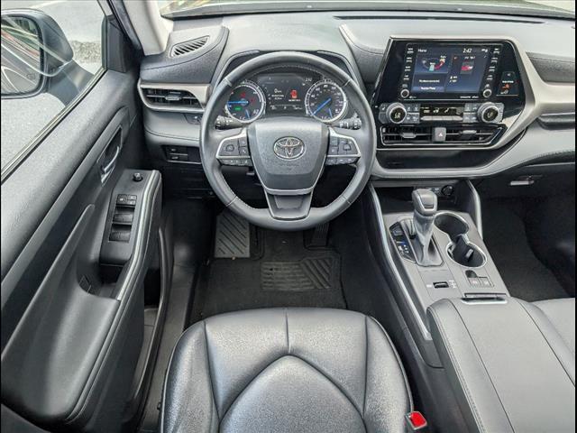 used 2022 Toyota Highlander Hybrid car, priced at $36,890