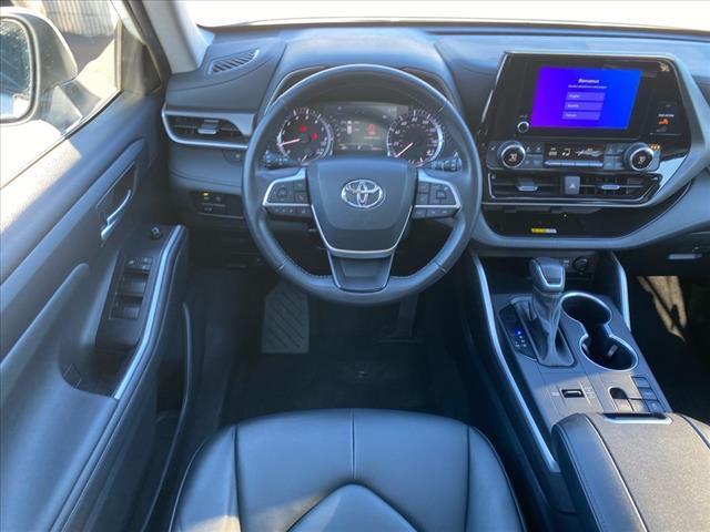 used 2023 Toyota Highlander car, priced at $40,950