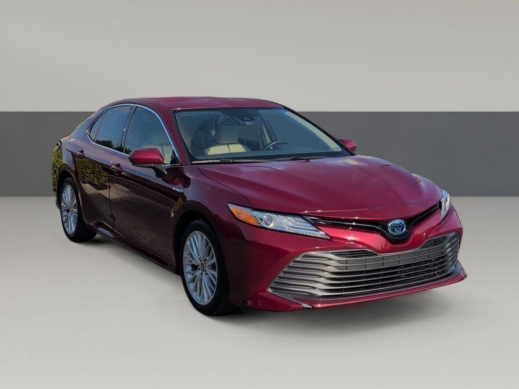 used 2020 Toyota Camry Hybrid car, priced at $27,722