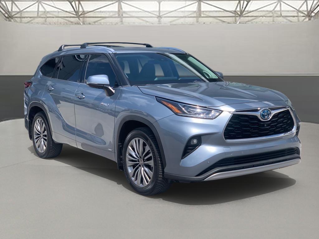 used 2021 Toyota Highlander Hybrid car, priced at $39,799