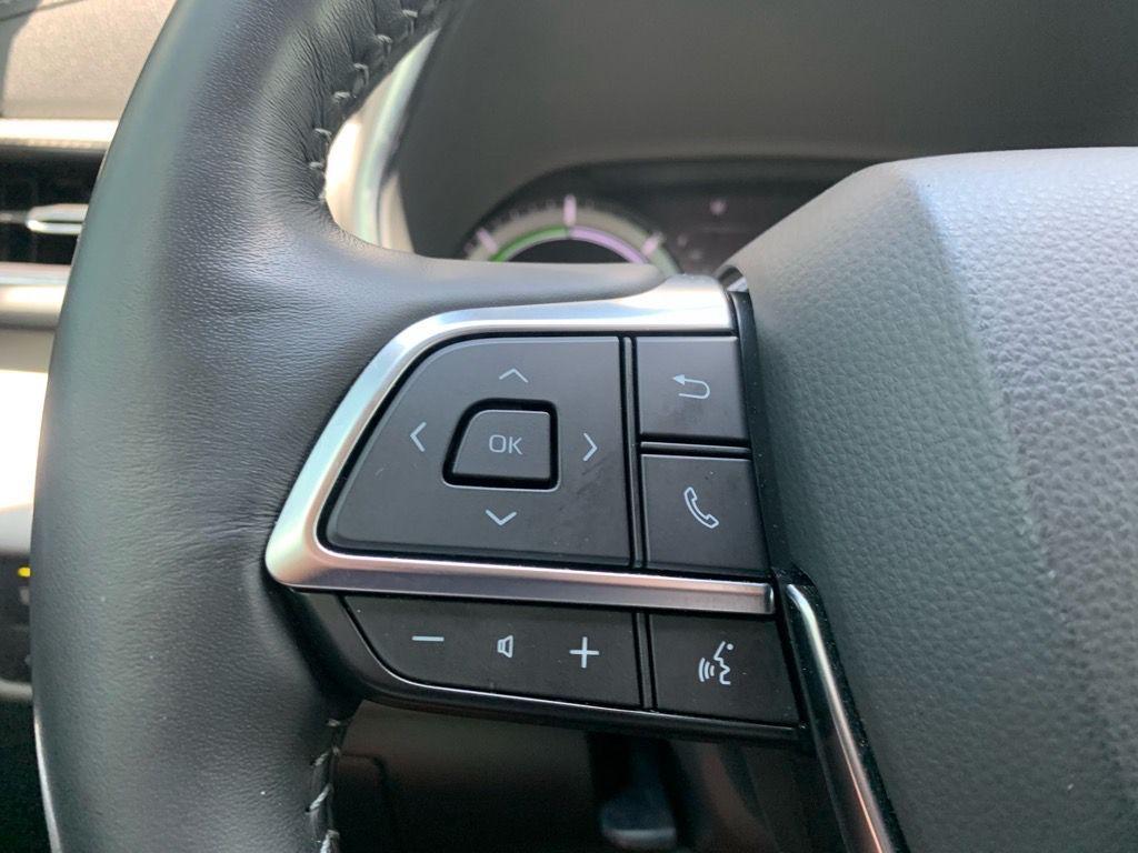 used 2021 Toyota Highlander Hybrid car, priced at $39,799