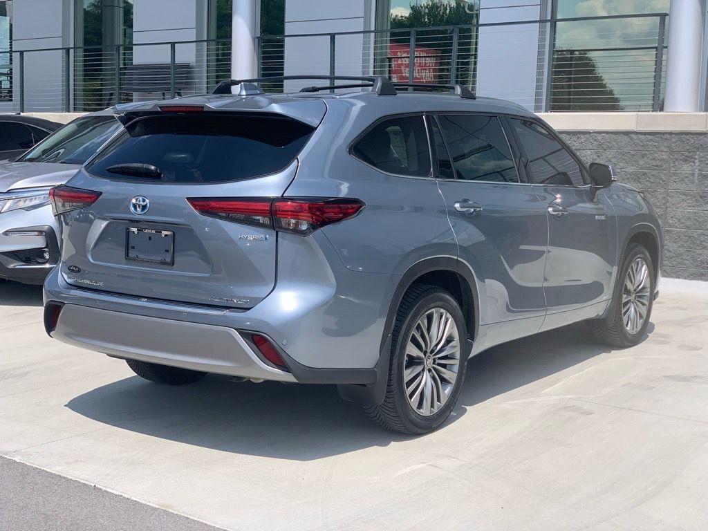 used 2021 Toyota Highlander Hybrid car, priced at $39,799