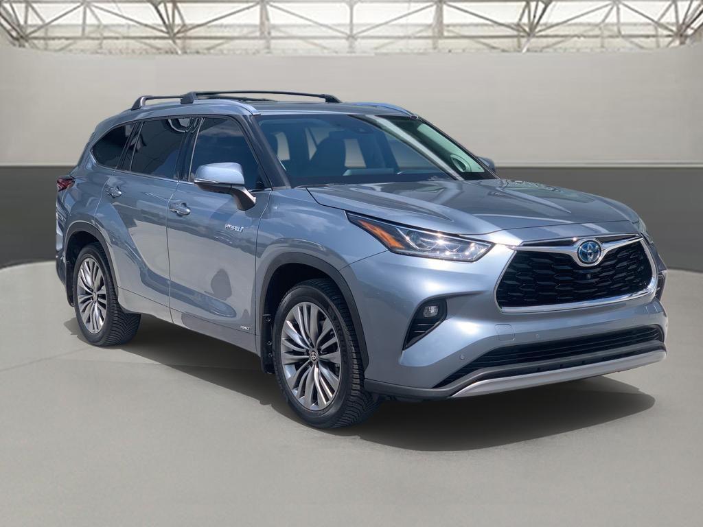 used 2021 Toyota Highlander Hybrid car, priced at $39,799