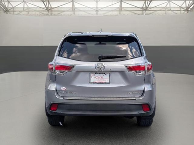 used 2016 Toyota Highlander car, priced at $21,994