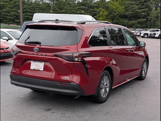 used 2023 Toyota Sienna car, priced at $47,625