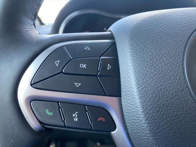 used 2022 Jeep Grand Cherokee car, priced at $33,799