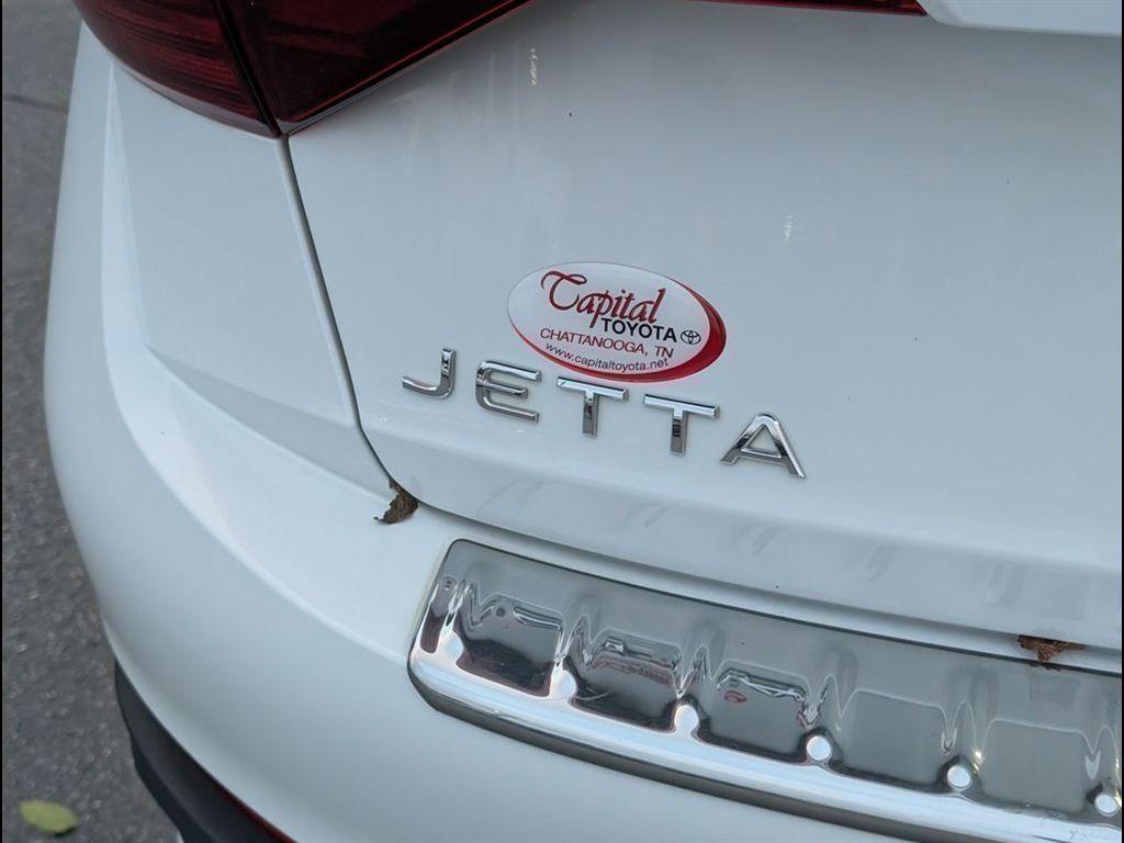 used 2024 Volkswagen Jetta car, priced at $18,289