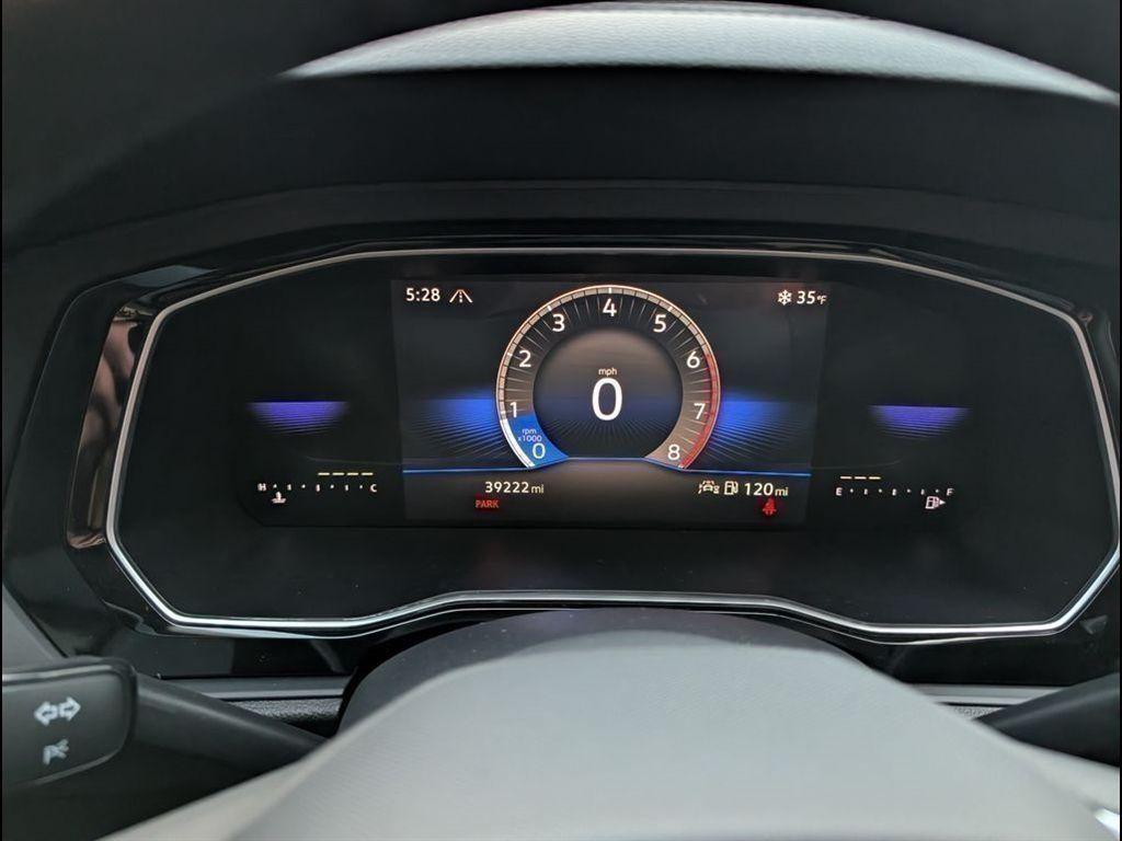 used 2024 Volkswagen Jetta car, priced at $18,289