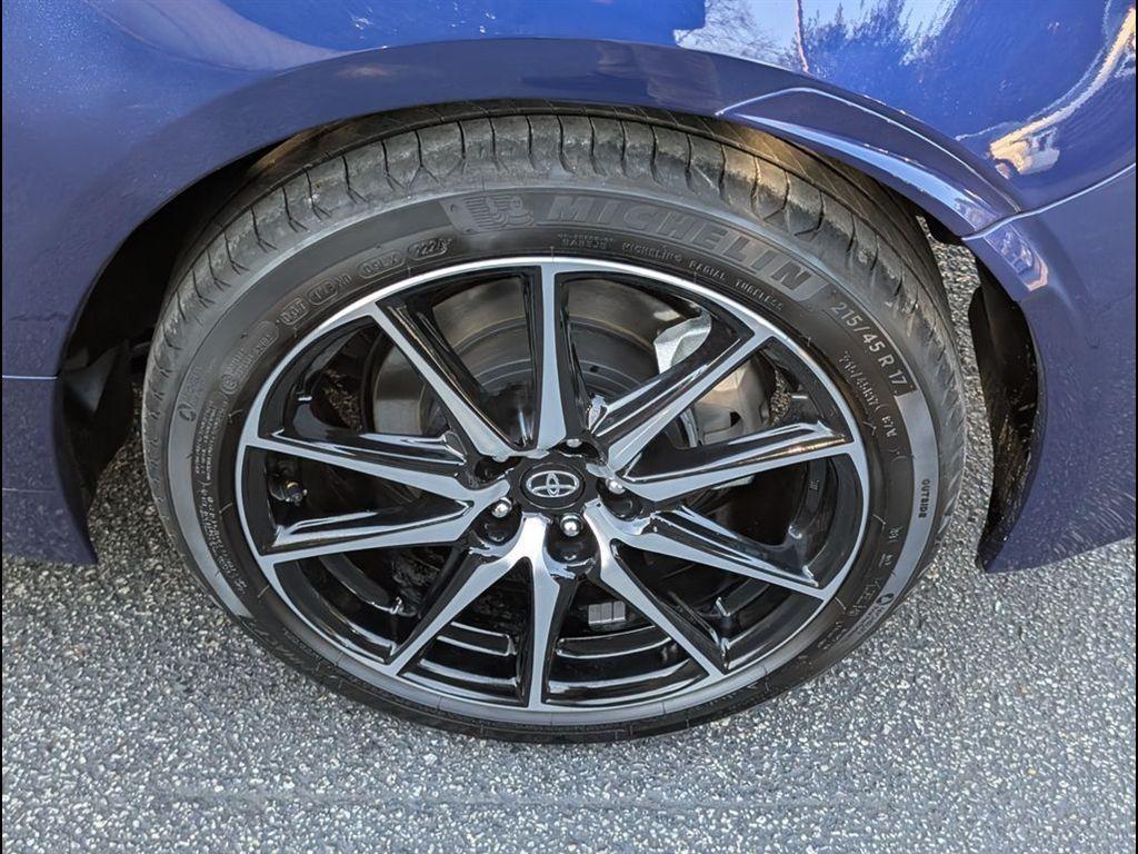 used 2024 Toyota GR86 car, priced at $29,787