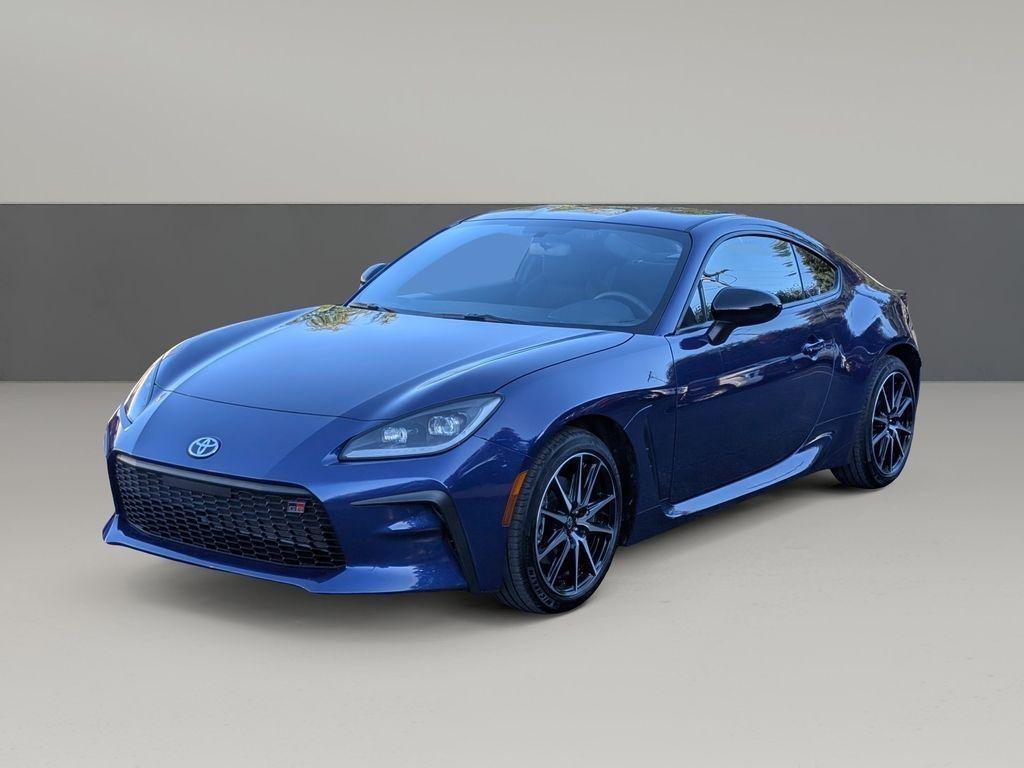 used 2024 Toyota GR86 car, priced at $29,787