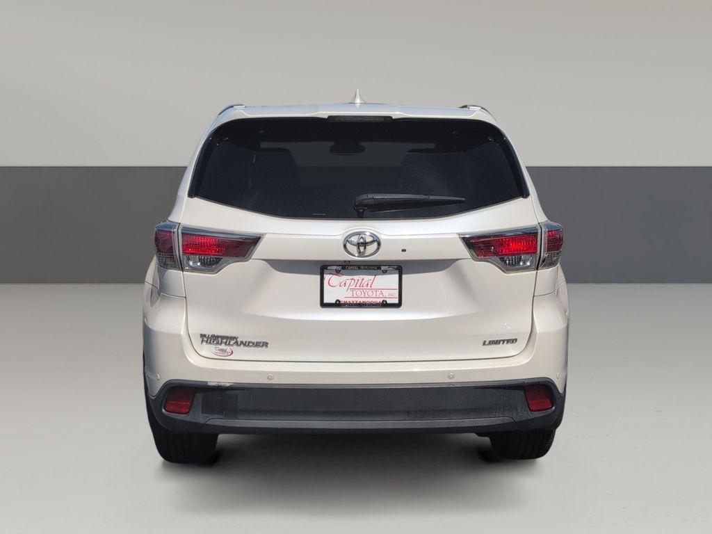 used 2015 Toyota Highlander car, priced at $18,299