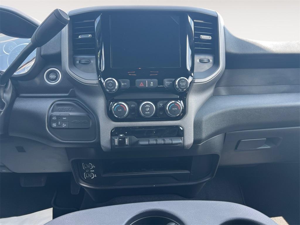 new 2024 Ram 2500 car, priced at $68,977